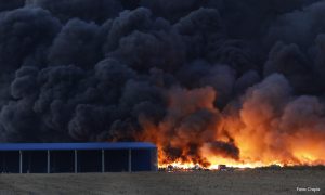 Vatrogasci se bore sa požarom: Ovo je pakao, oprema se topi kad se približimo stihiji