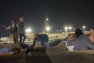 Evakuisan avion Olafa Šolca u Tel Avivu: Dramatičan snimak sa aerodroma, svi polijegali na pistu VIDEO