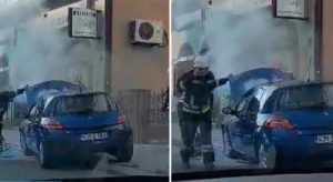 Dim kuljao ispod haube: Automobil se zapalio tokom vožnje VIDEO