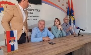 Pogažen dogovor opozicionara: Vukanović napustio konferenciju za medije VIDEO