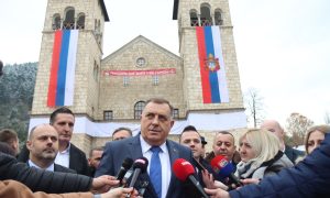 Dodik u Foči: Kumstvo hramu je velika čast za mene i moju porodicu