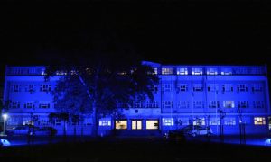 Dan borbe protiv dijabetesa: Zgrada GU Prijedor osvijetljena u plavo