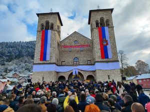 Patrijarha u Foči dočekali predsjednik Srpske, sveštenstvo i vjernici FOTO