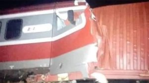 Željeznička nesreća: Sudarili se putnički i teretni voz, veliki broj povrijeđenih