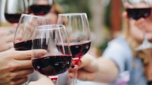 Otkriven uzrok glavobolje nakon pijenja crvenog vina