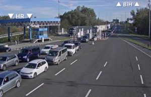 Gužve na više graničnih prelaza: Pojačan intenzitet saobraćaja na izlazu iz BiH