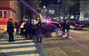 Četiri muškarca uhapšena nakon policijske potjere