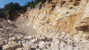 Tragedija na kamenolomu: Stradao radnik