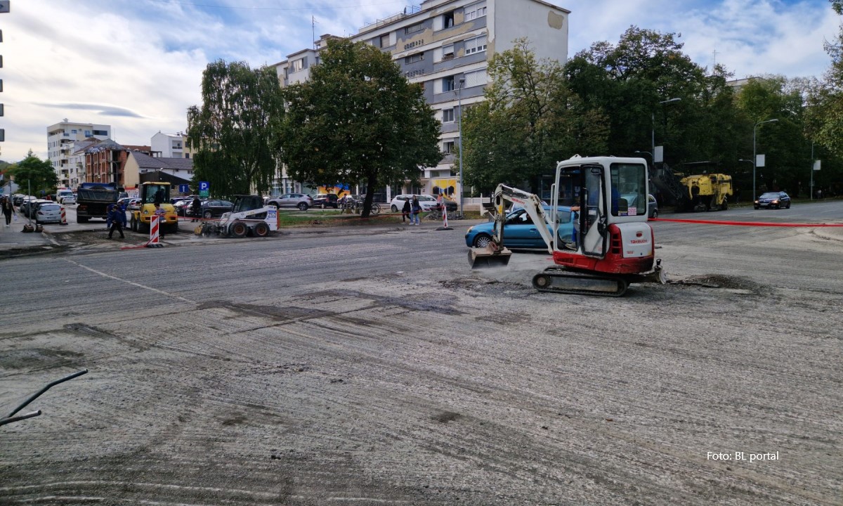 Još malo saobraćajne “dramatike” u centru Banjaluke: Evo gdje se sad izvode radovi FOTO/VIDEO