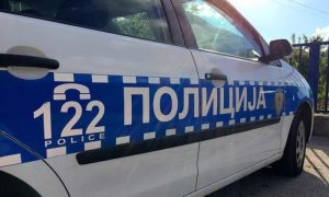 Drama u Banjaluci! Vozač odbio da se testira na drogu, pa iz automobila pustio psa koji je ugrizao policajca