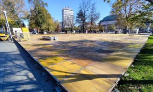 Poranili u park Petar Kočić: Ovo su pripreme za “Banjalučku zimu” FOTO/VIDEO