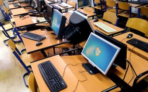 U pet škola u Srpskoj aktivirana usluga “Siguran internet”: Blokiran pristup određenim sadržajima
