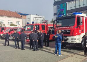 Lukajić upozorava: Nestala dva vatrogasna kamiona u Banjaluci