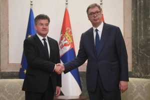 Potvrđeno! Vučić sutra sa Lajčakom u Beogradu