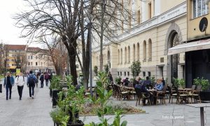 Neobično za Badnji dan: Vjetrovito i toplo vrijeme