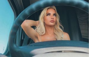 Atraktivna plavuša vozi kamion: Svaki dan se bori sa kritikama muškaraca FOTO