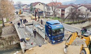 Mještani Derviša ne vjeruju u obećanja iz Gradske uprave: Ni beton se neće stegnuti do Nove godine