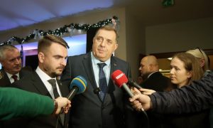 Dodik poslao poruku sa božićnog prijema: U Srpskoj radimo na stabilizaciji prilika i mira