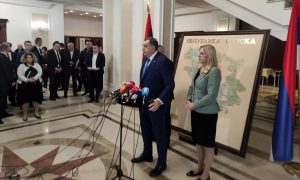 Dodik poziva građane Srpske: Dođite da zajedno proslavimo Dan Republike