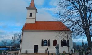 Uništen u zemljotresu: Obnovljen Hram Svetog Nikole u Petrinji FOTO