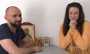 Krstila se u manastiru i otvorila restoran: Laja je rodnu Barselonu zamijenila Srbijom