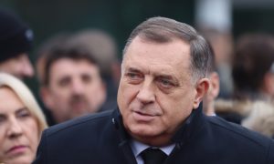 Dodik poručio da je Srpska protiv sankcija Rusiji: Pitanje odmetnute grupe ambasadora biće riješeno