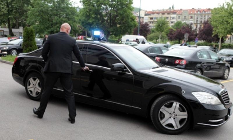 Plaćeno iz džepa građana: Za čuvanje političara u ovoj godini izdvojeno dva miliona KM
