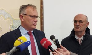 Trivić se protivi: Najniža plata u Srpskoj treba da iznosi od 750 do 780 KM