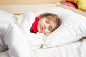 Da li biste ostavili dijete da spava u hladnoj sobi? Možda hoćete nakon ovog teksta