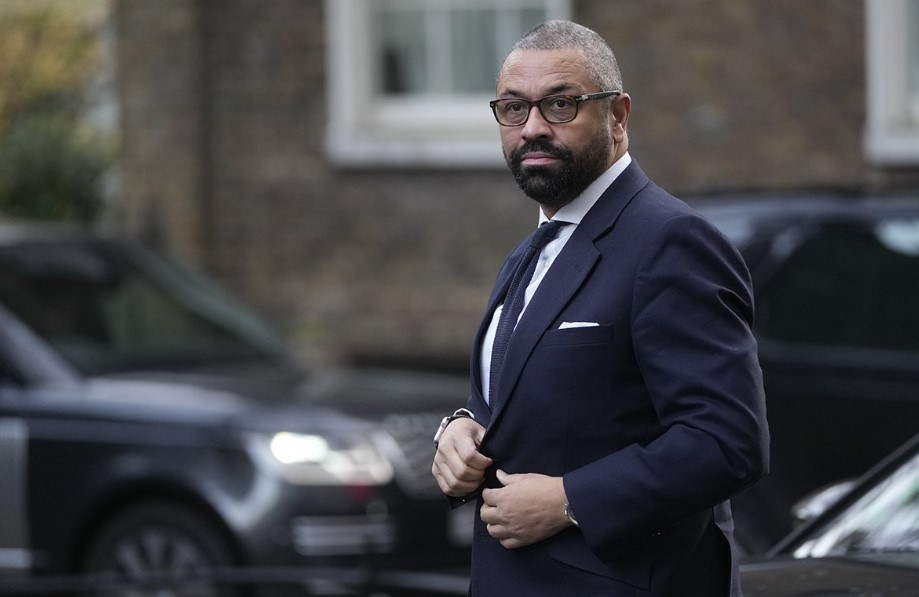 “Tajna dugog braka”: Britanski ministar se izvinio zbog neumjesne šale o supruzi