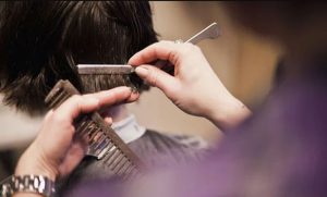 Veći minimalac diže cijene usluga: Banjalučki frizeri i kozmetičari najavljuju poskupljenje