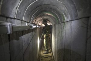 Izrael uništava Hamasove tunele u Gazi: Vojska počela da upumpava morsku vodu u njih VIDEO