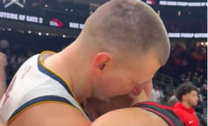 Prizor obilježio NBA noć! Jokić pobijedio Bogdanovića pa ga zagrlio VIDEO