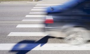 Pješaka “pokosilo” vozilo: Zbog povreda zbrinut u bolnicu