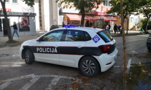 Strava u BiH! Muškarac nađen mrtav u automobilu, ostavio i oproštajno pismo