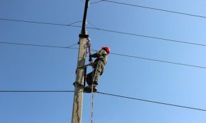 Radnici Elektrokrajine na terenu: Mnoge ulice u Banjaluci danas ostaju bez struje