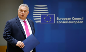 Fajnenšel tajms tvrdi: Brisel ima način da zbog Ukrajine “sroza” mađarsku ekonomiju