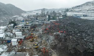 Kuće zatrpane u podnožju padine: Broj poginulih u klizištu porastao na 44