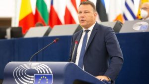 Francuski evroparlamentarac: Nije na EU da se miješa u izbore u Srbiji