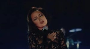 (Ne)očekivan broj pregleda: Nova pjesma Aleksandre Prijović visoko u trendingu VIDEO