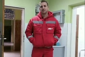 Medicinski tehničar Dušan u sanitetu porodio ženu: “Sve se brzo desilo”