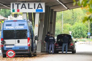 Zbog rizika od skrivanja terorista među migrantima: Italija produžava kontrole na granici sa Slovenijom
