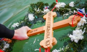 Vjekovna tradicija: Gradonačelnik Banjaluke i ove godine pliva za Časni krst