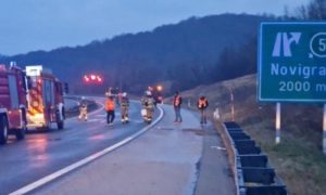 Horor na auto-putu! Tri osobe poginule, 12 povrijeđeno