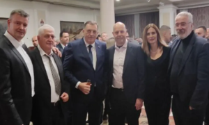 Nestorović na proslavi Dana Republike: Želim da pošaljem poruku jedinstva