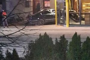 Neobična saobraćajna nesreća: Automobilom uletio u pekaru