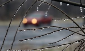 Snijeg i poledica vozače zovu na oprez: Stanje na putevima u BiH jutros je ovakvo