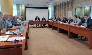 Zahtjev poslodavaca i Privredne komore: Vlada Srpske da suspenduje odluku o minimalcu