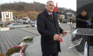 Parastos za srpske žrtve u Kravici kod Bratunca: “Obavezuje nas 23.000 poginulih za Srpsku”