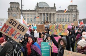 Protest u Njemačkoj: Više od 150.000 ljudi na ulicama Berlina